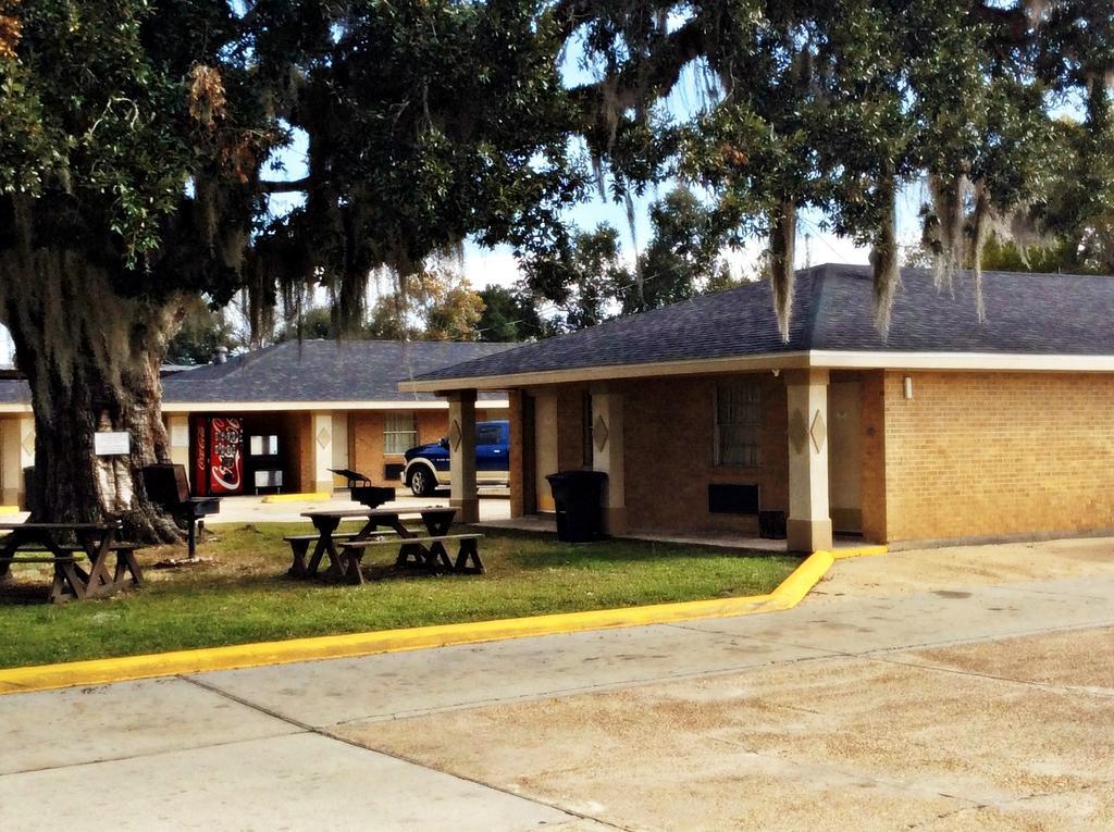 Economy Inn Thibodaux Exterior foto